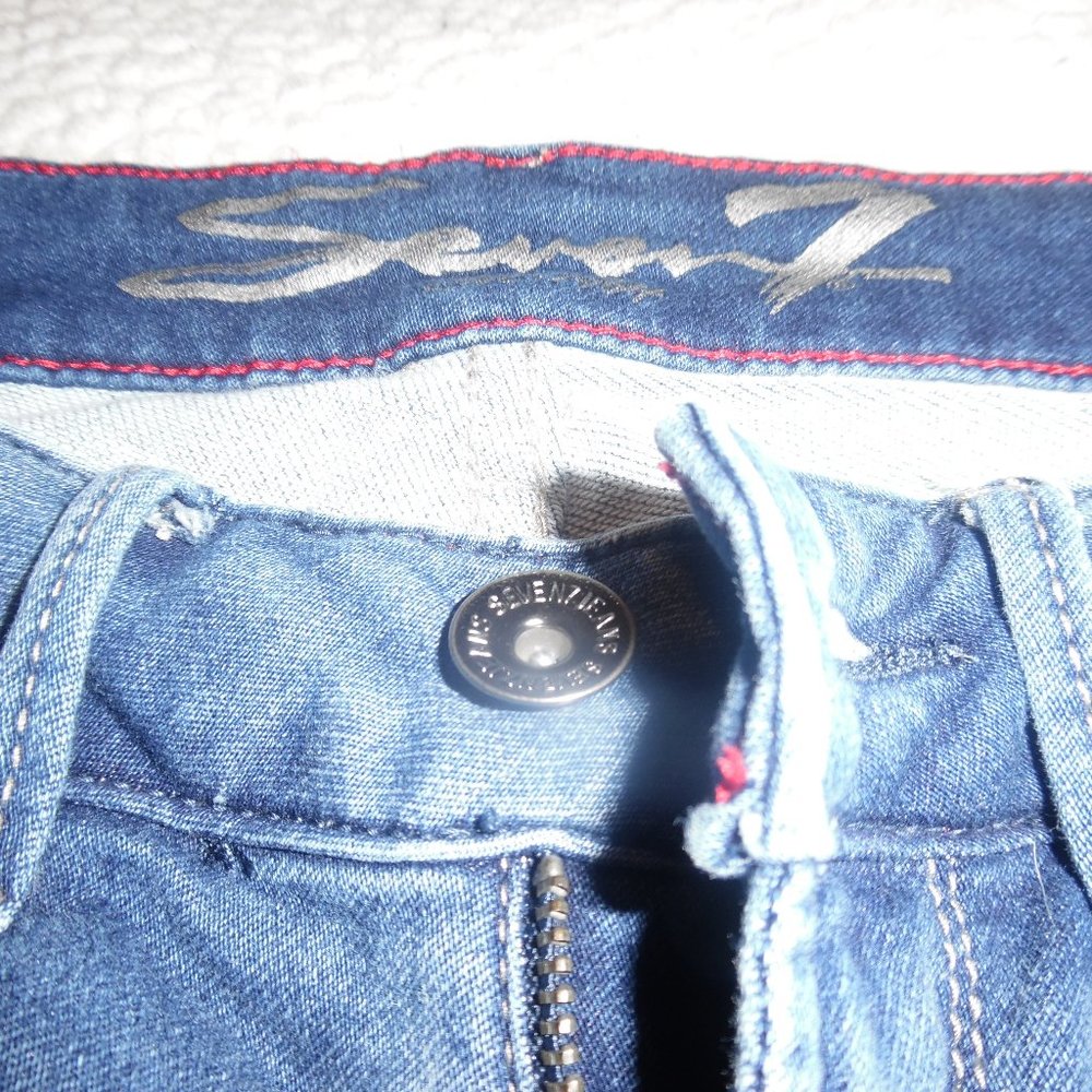 7 JEANS  W-24  NICE